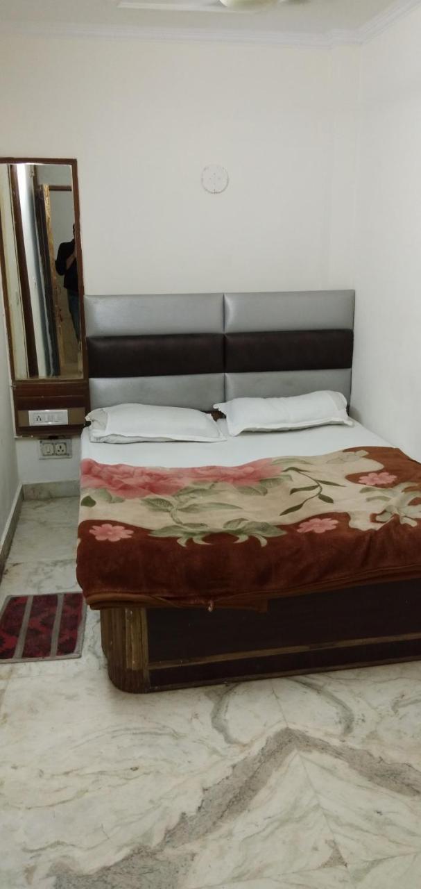Hotel Euro International New Delhi Eksteriør billede