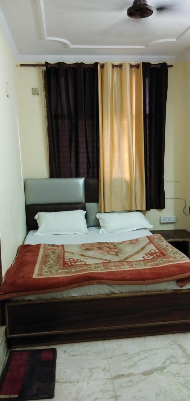 Hotel Euro International New Delhi Eksteriør billede